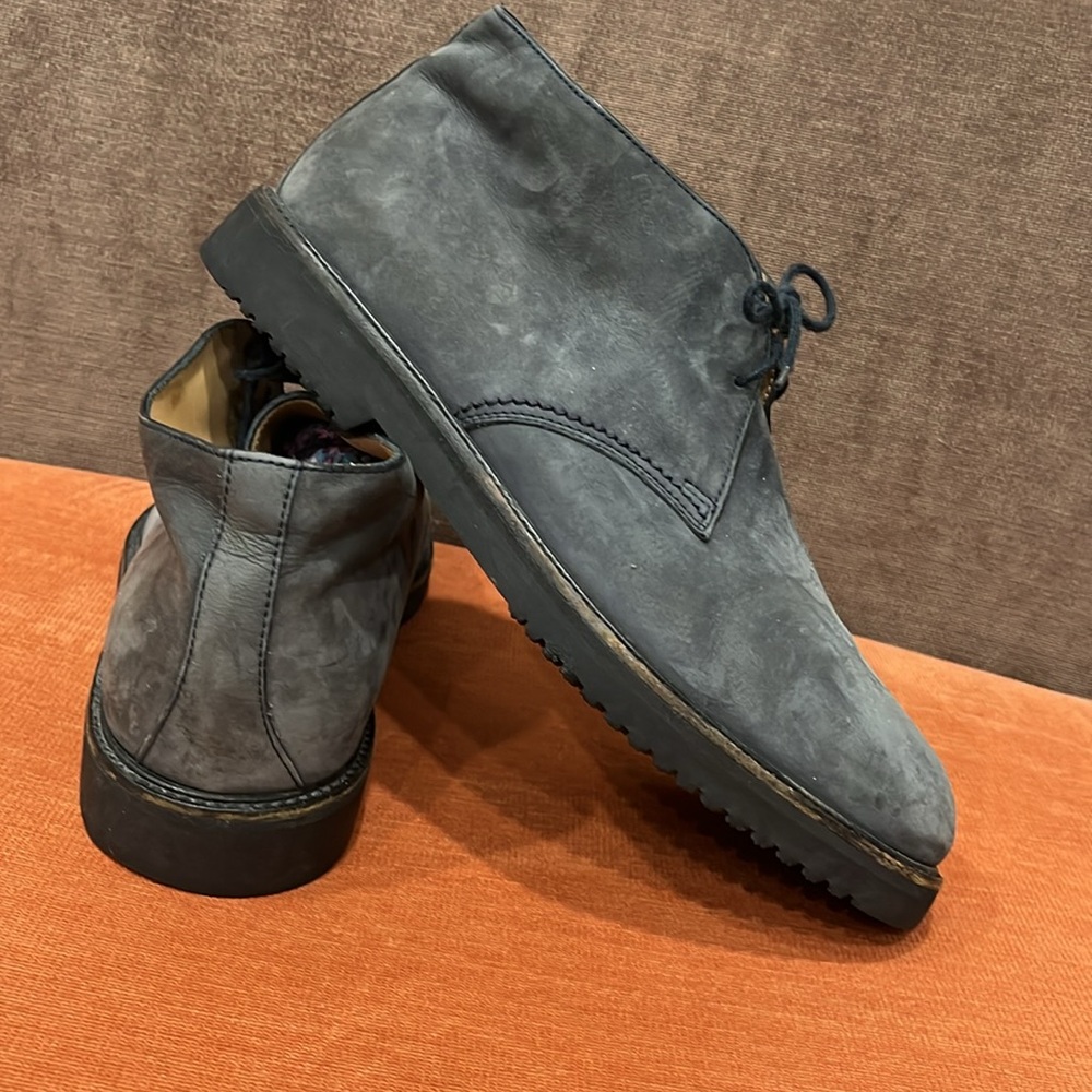 Bally Suede Leather Chukka Ankle Lace up Boots size 7 US